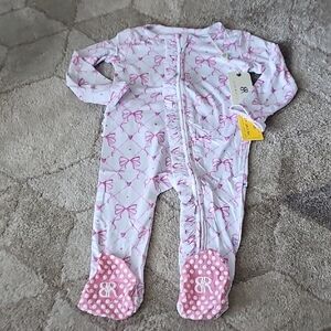 Bums & Roses Take A Bow Ruffled Footie